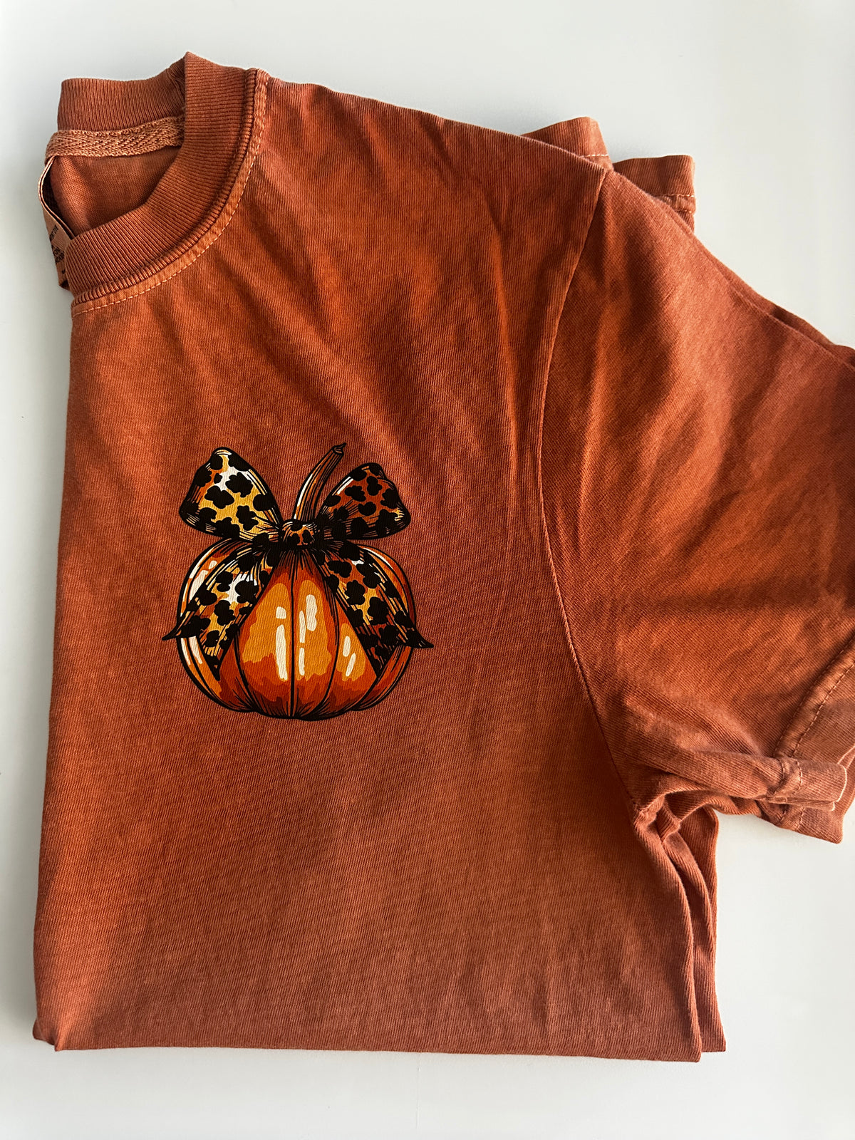 Leopard Pumpkin Pocket T-shirt